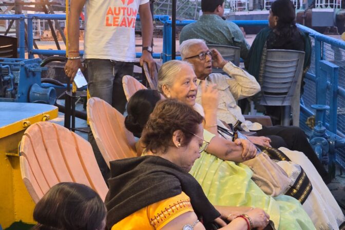 Packing Essentials for Elderly Travelers: A Complete Guide for Safe, Comfortable, and Enjoyable Trips