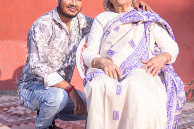 Understanding Dementia vs Normal Aging: What Families Should Know