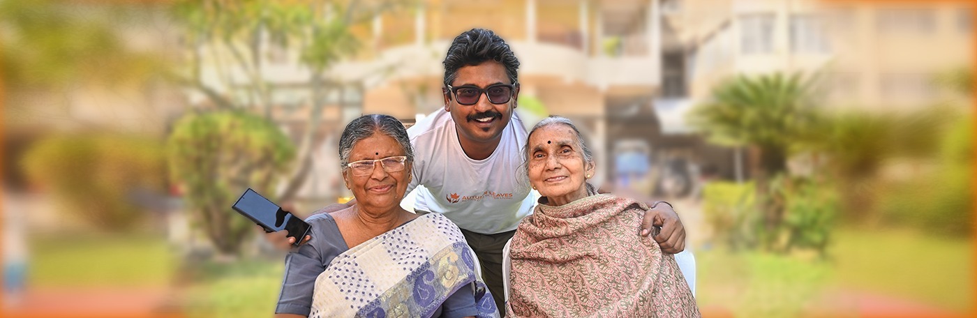 Home vs. Assisted Living: Choosing the Best Elder Care Option for Your Loved One