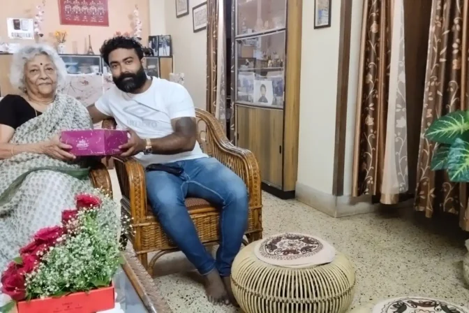 Why Dignity Matters in Elder Care: Creating a Respectful Environment