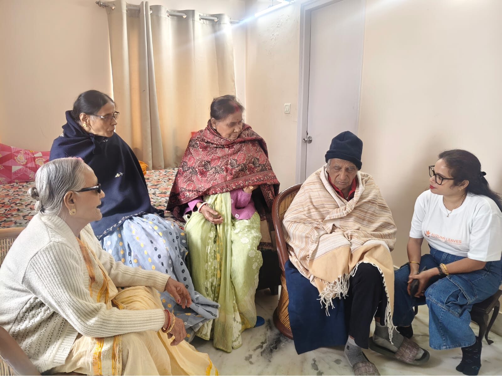 When Is the Right Time to Hire a Professional Caregiver for Your Parents?